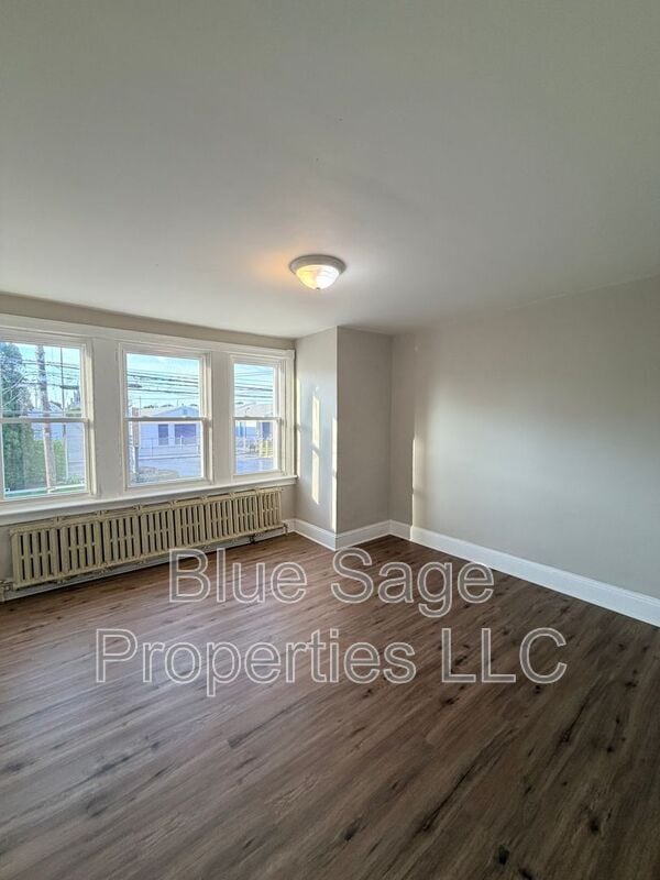 Building Photo - 413 E Baltimore Ave