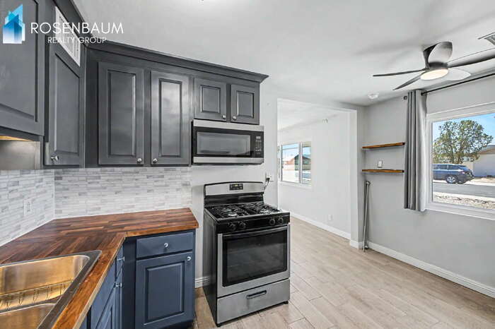 Building Photo - 508 W 18th St