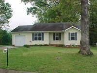 Building Photo - 952 Princeton Dr