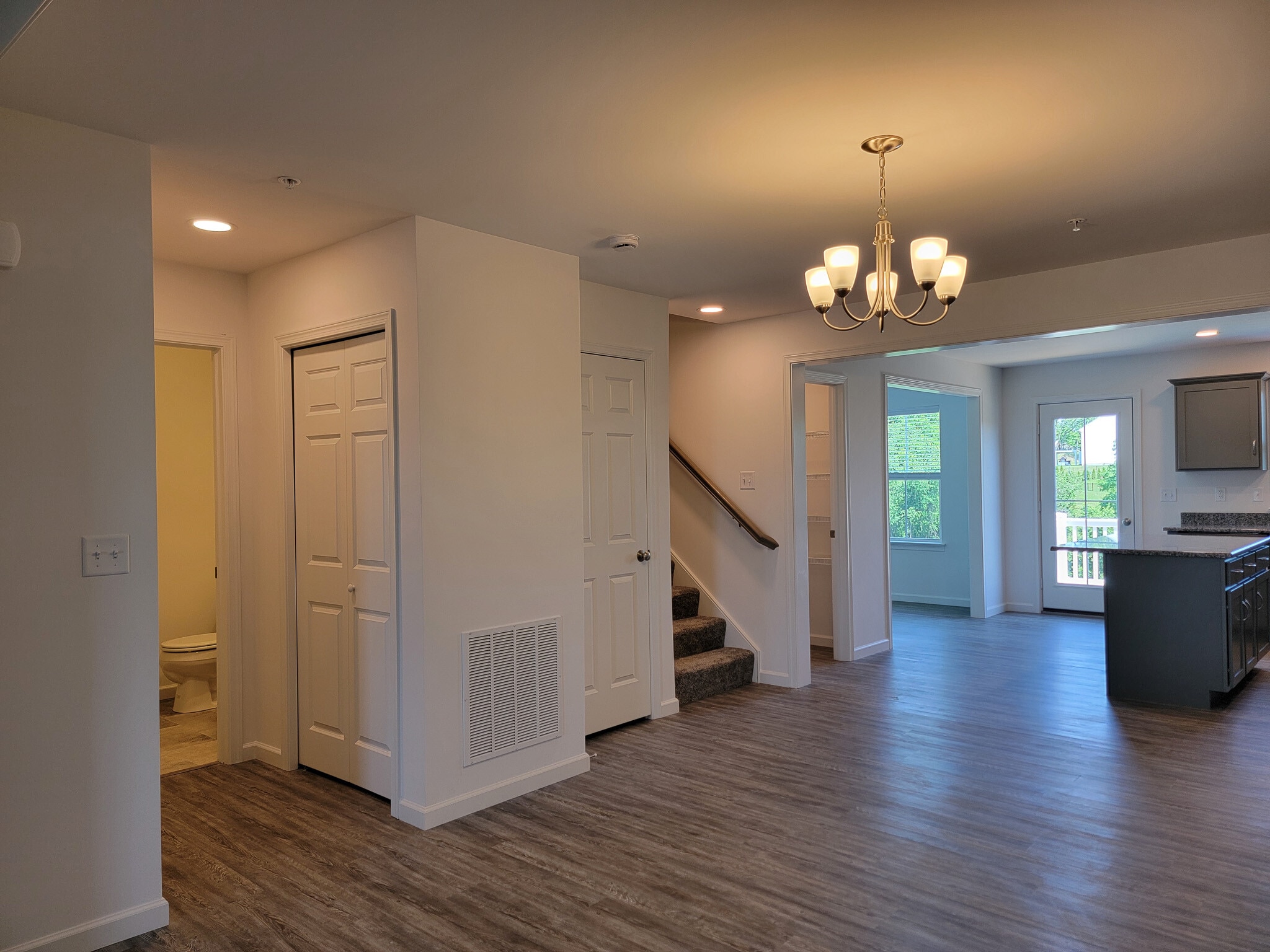 Building Photo - 2133 S Autumn Chase Dr