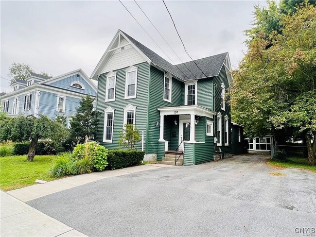Primary Photo - 130 East Ave