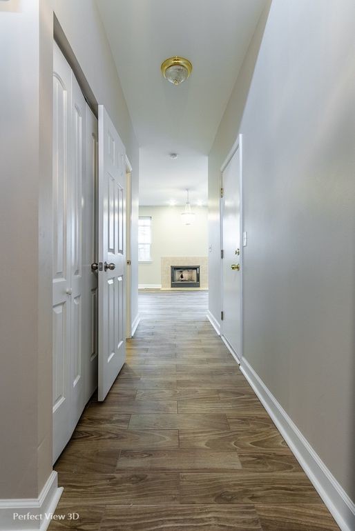 Building Photo - 3824 Pathfinder Ln