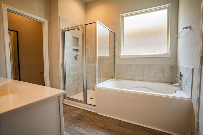 Building Photo - 24227 Brookdale Heights Pl