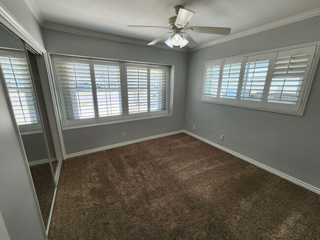 Building Photo - 14020 Faust Ave