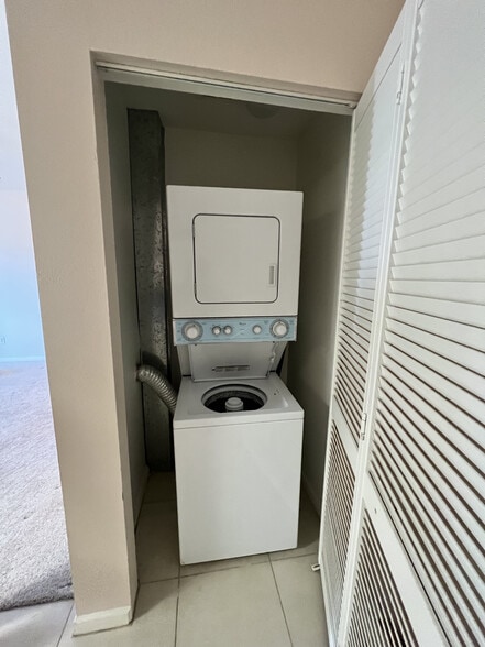 In Unit Dryer / Washer - 375 Central Ave