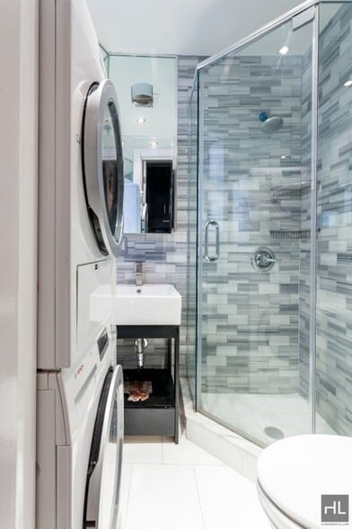 Building Photo - East 106th Street