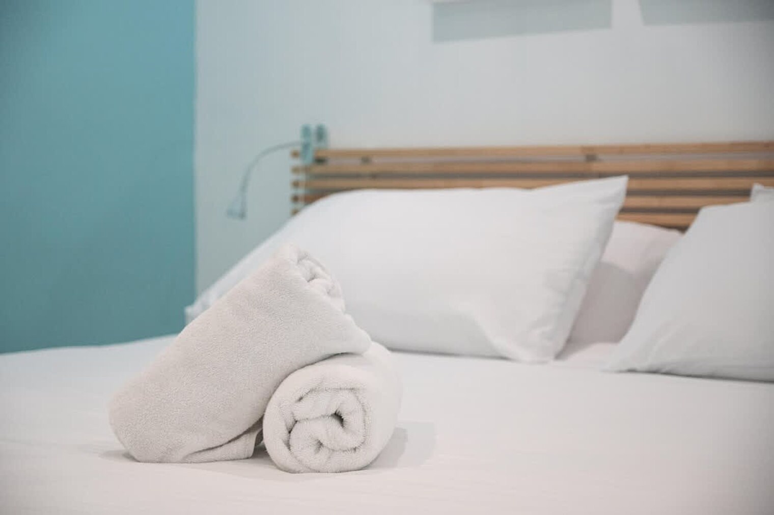 Building Photo - 334 Oregon St