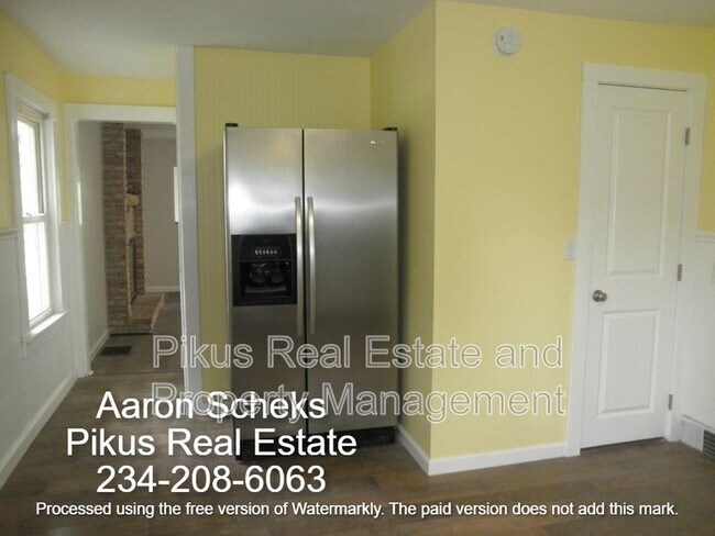 Building Photo - 12777 Market Ave N