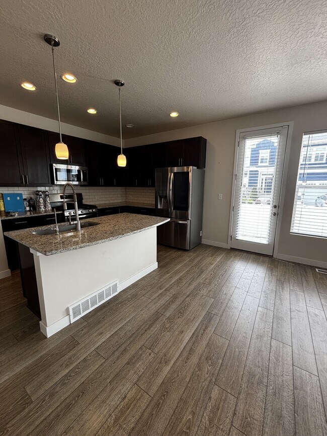 Building Photo - 4478 W 2550 N