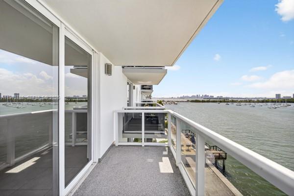 Building Photo - 7928 West Dr