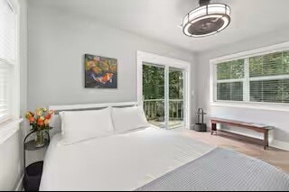 Building Photo - 93 S W Ave