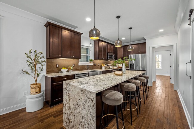 Building Photo - all new East/Cleveland Park Nashville 3 be...