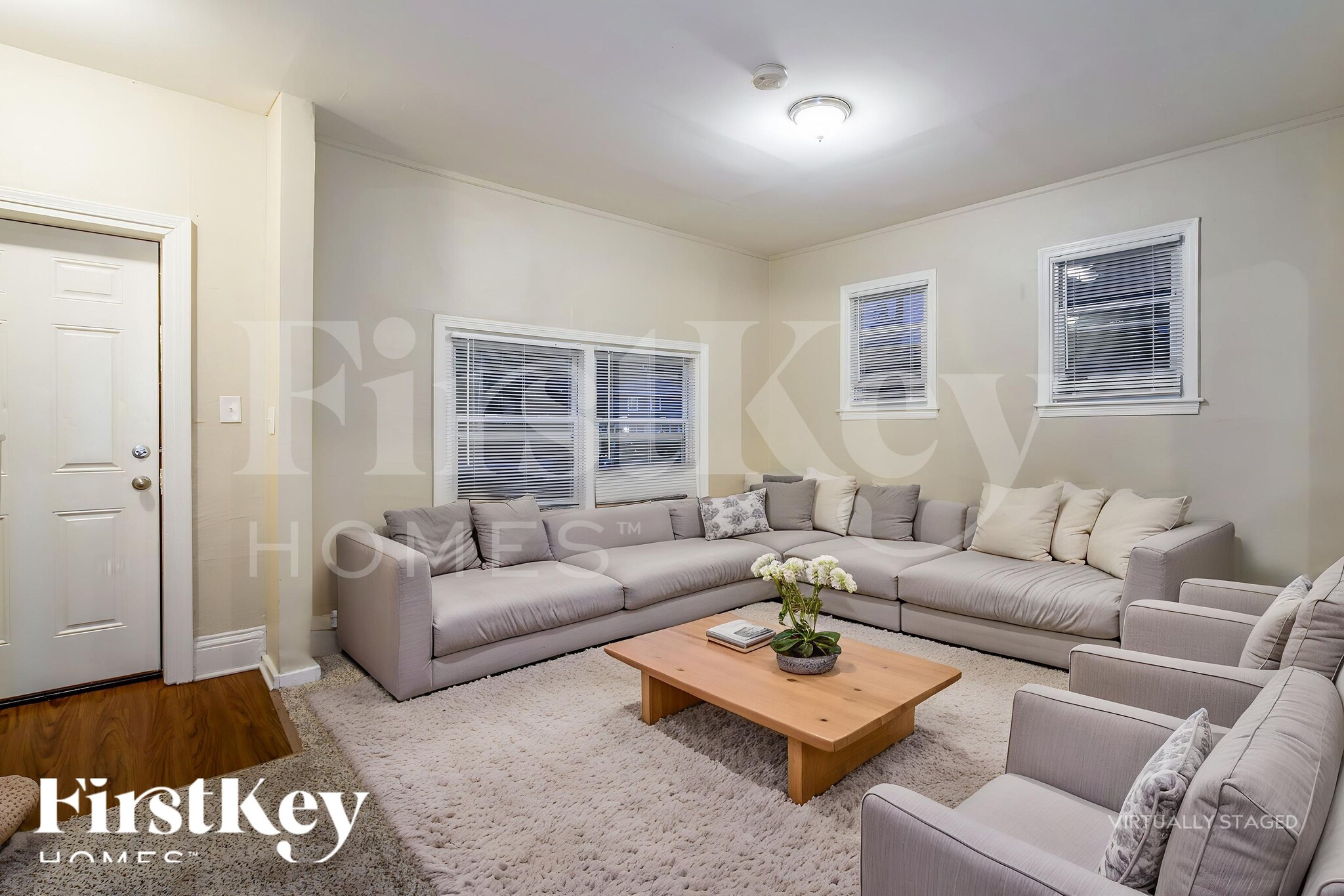 Building Photo - 709 Porter St