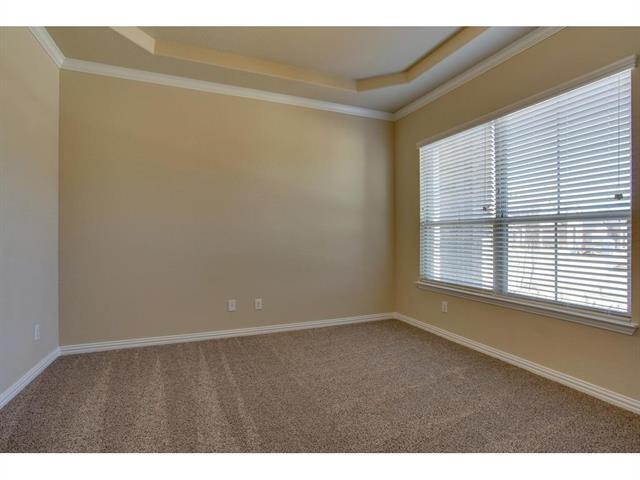 Building Photo - 3800 Gennaker Dr
