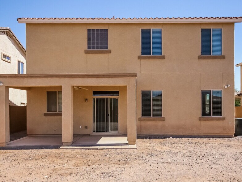 Building Photo - 7120 S 70th Dr