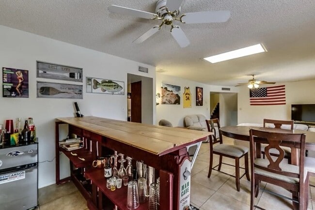 Building Photo - 5-Bed 3.5 Bath Tempe Home with Private Pool & Prime ASU Proximity