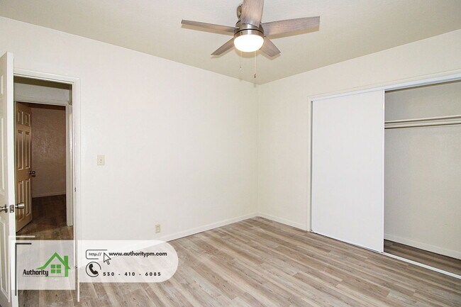 Building Photo - 3120 Pioneer Ln