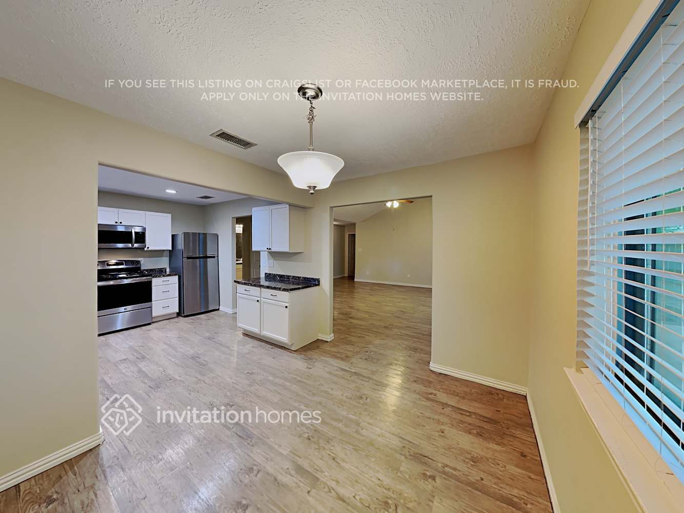 Building Photo - 10202 Staghill Dr