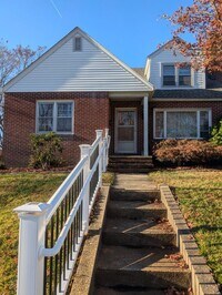 Building Photo - 325 Fulford Ave