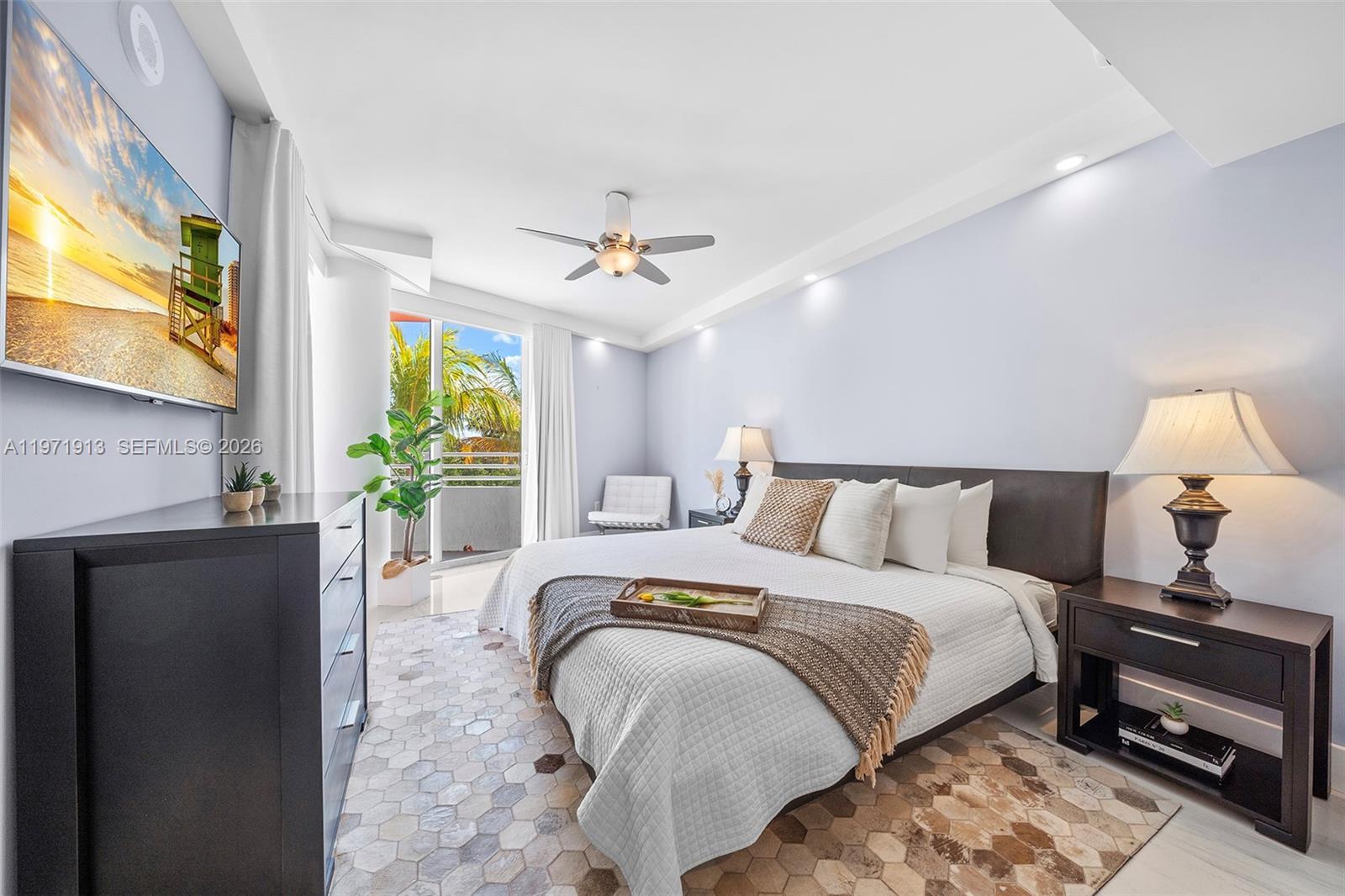 Building Photo - 226 Ocean Dr