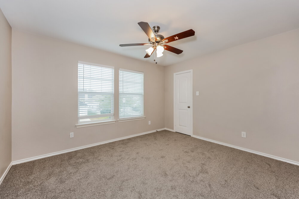 Building Photo - 5020 Cassidy Ln