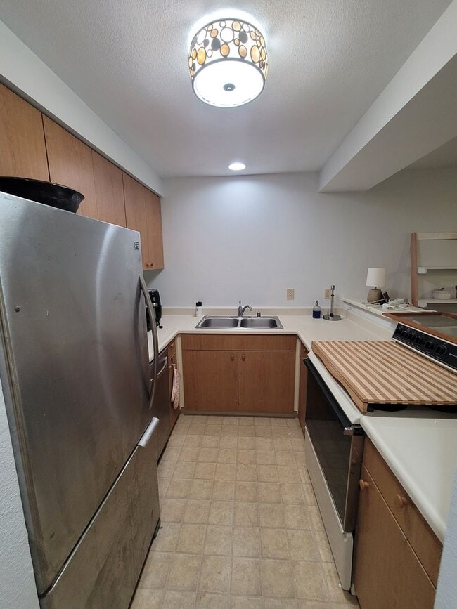 Building Photo - Maui Gardens One bedroom one bath