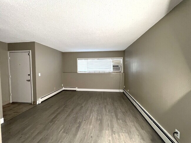 Building Photo - Modern Comfort and Convenience—2BR Condo w...