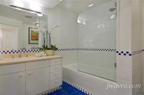 Building Photo - 1442 Kearny St