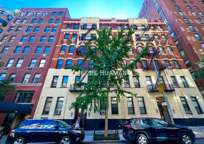 Primary Photo - 106 E 81st St