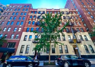 Building Photo - 106 E 81st St