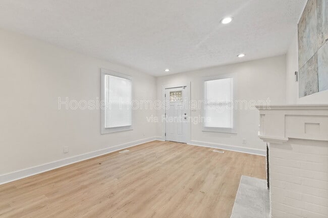 Building Photo - 2920 Ruckle St