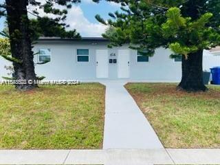 Building Photo - 614 N 56th Ave