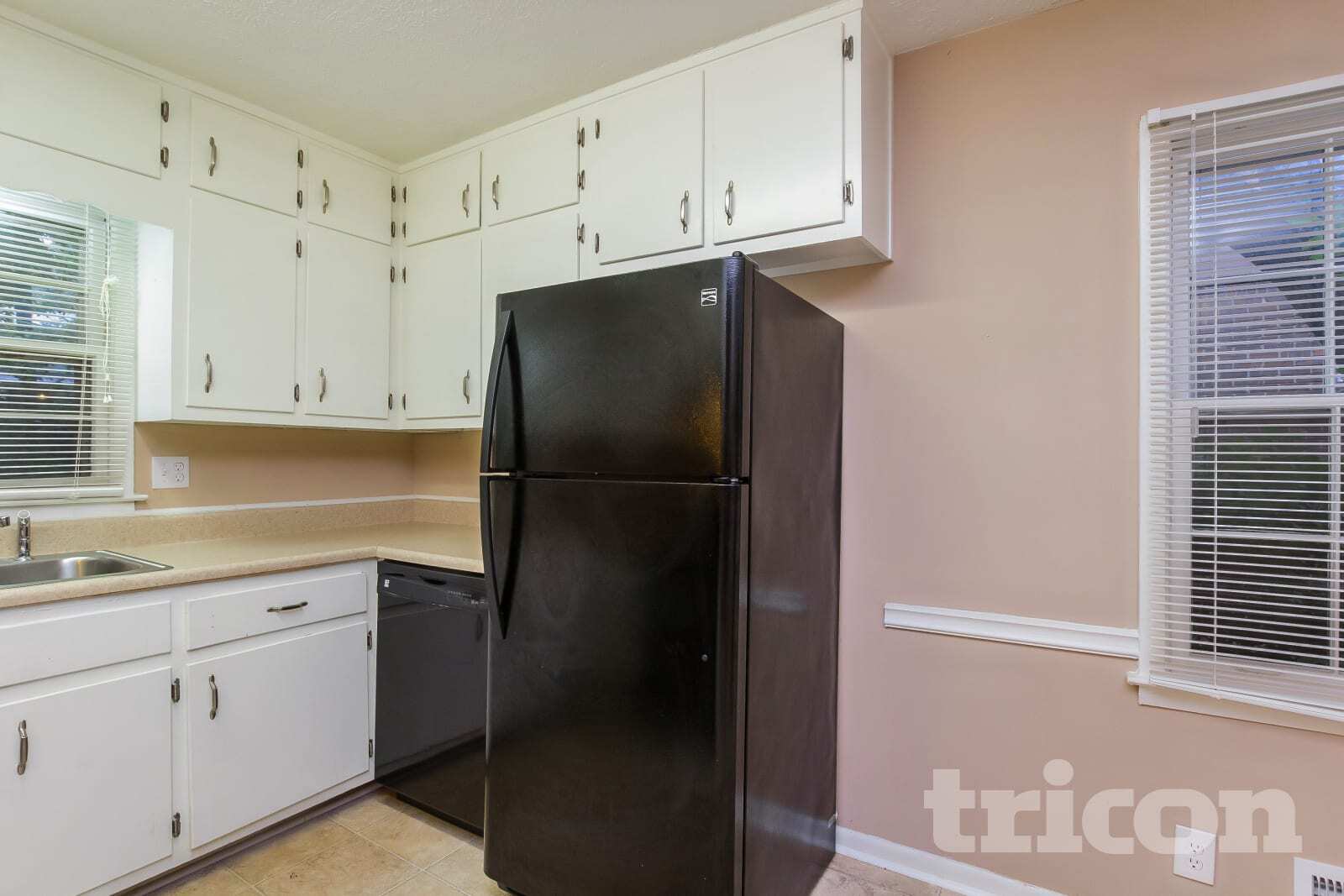 Building Photo - 761 San Miguel Dr