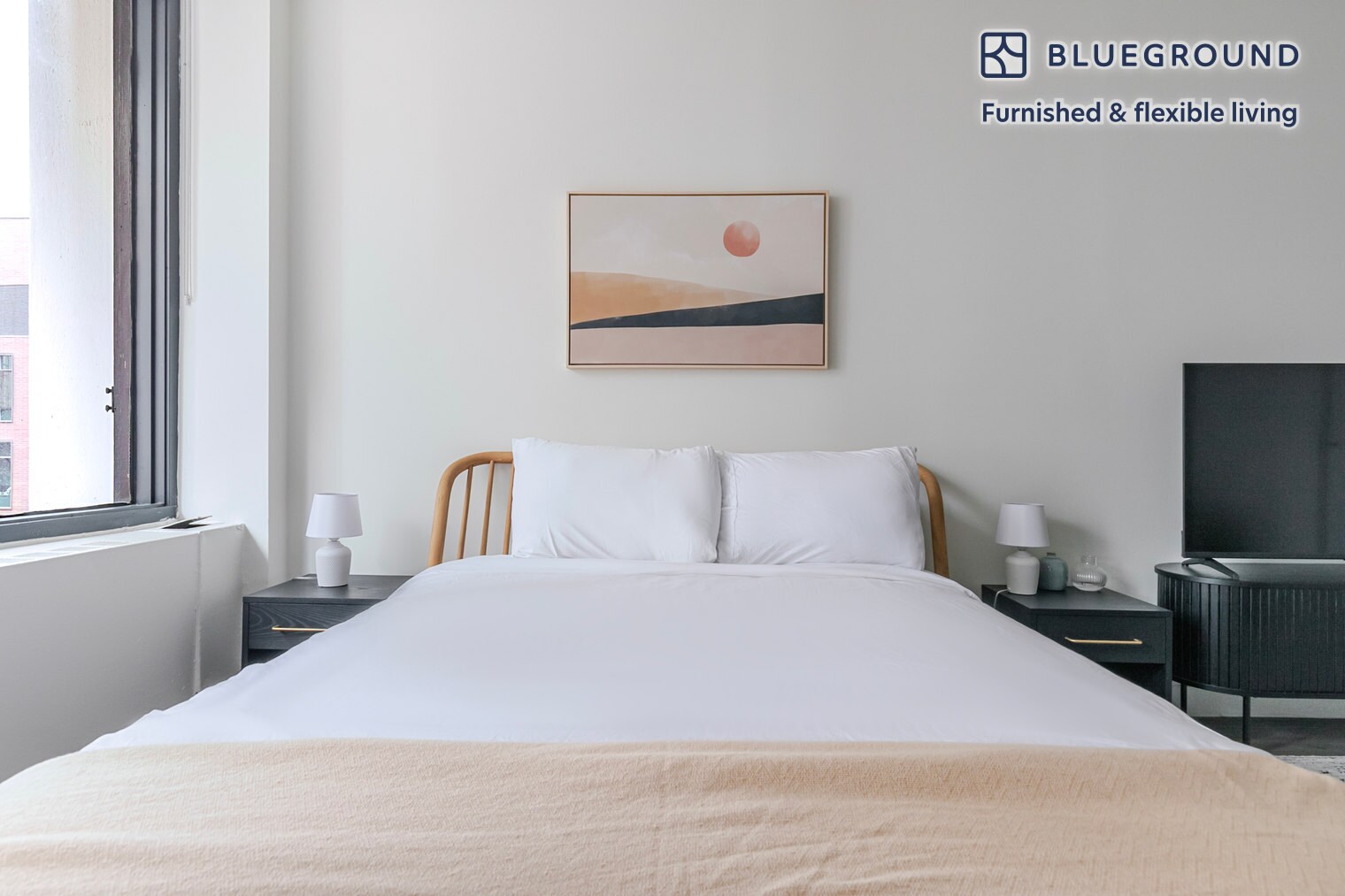 Building Photo - 21 E Chestnut St