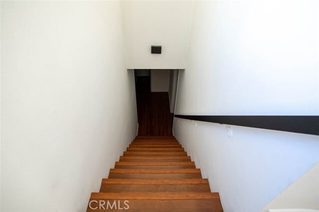 Building Photo - 10475 Newhome Ave