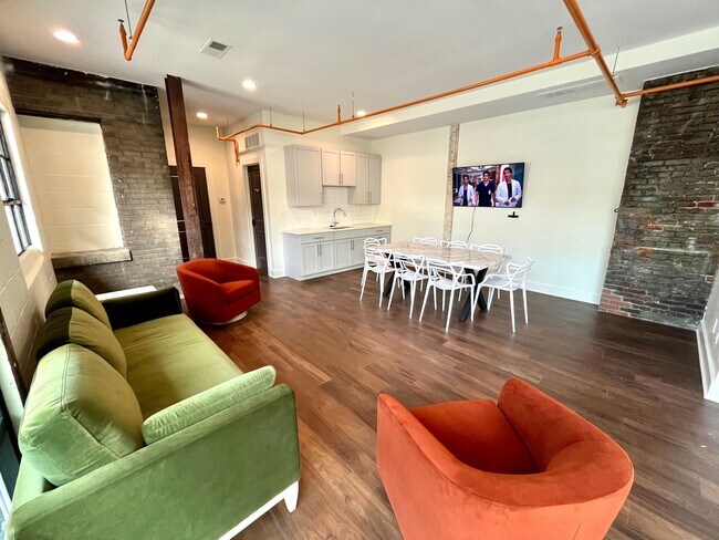 Building Photo - Franklin Lofts