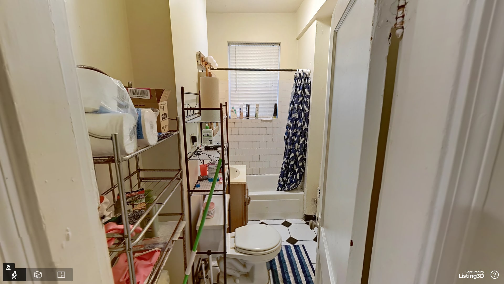 Building Photo - 92 Gordon St