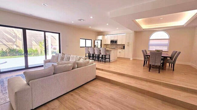 Building Photo - 3409 Diane Dr