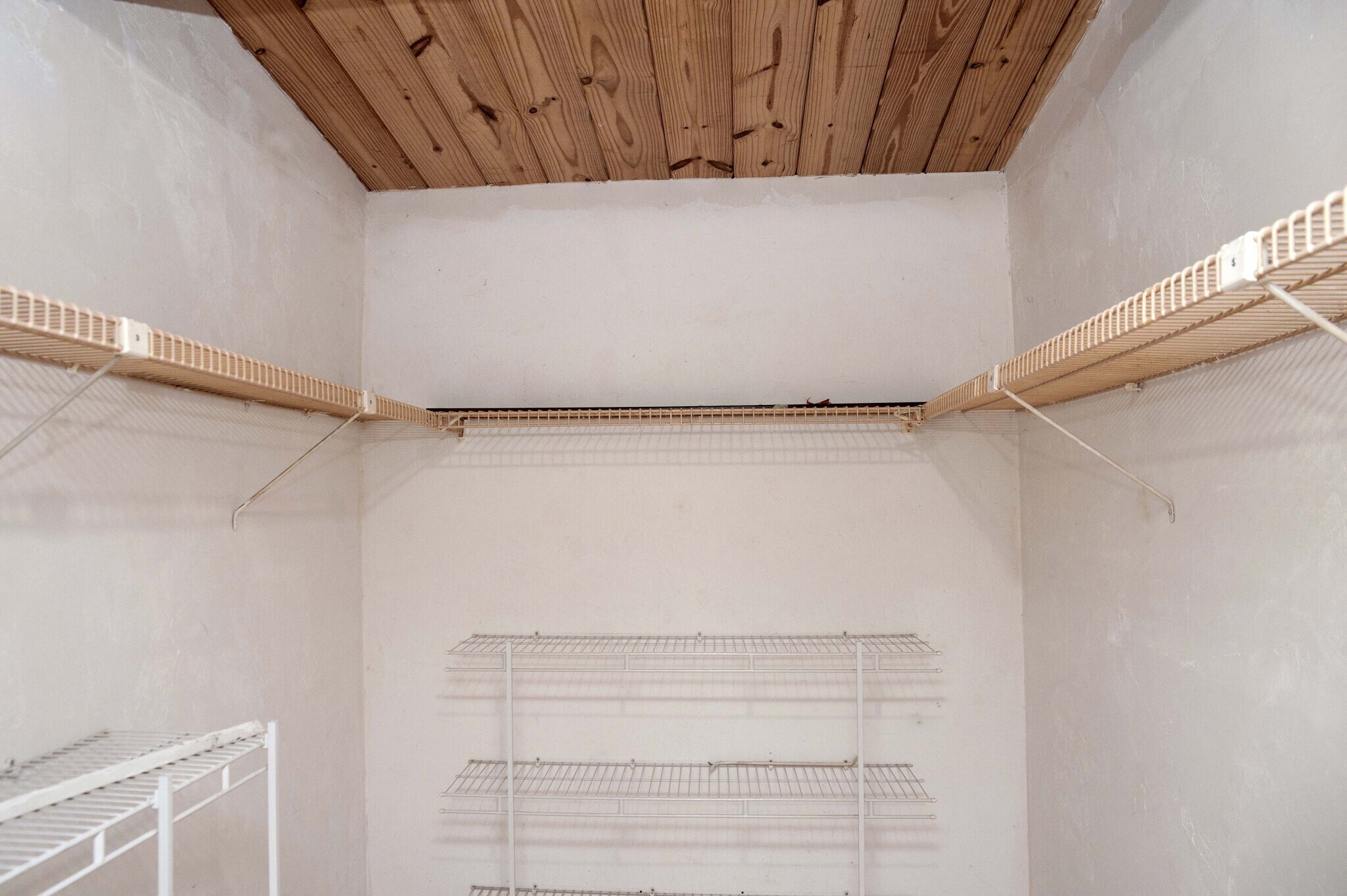 Building Photo - 19216 NE 25th Ave