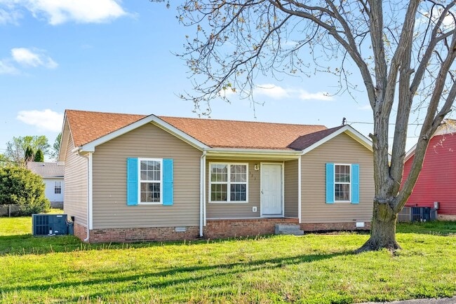 Building Photo - 521 Gainey Dr