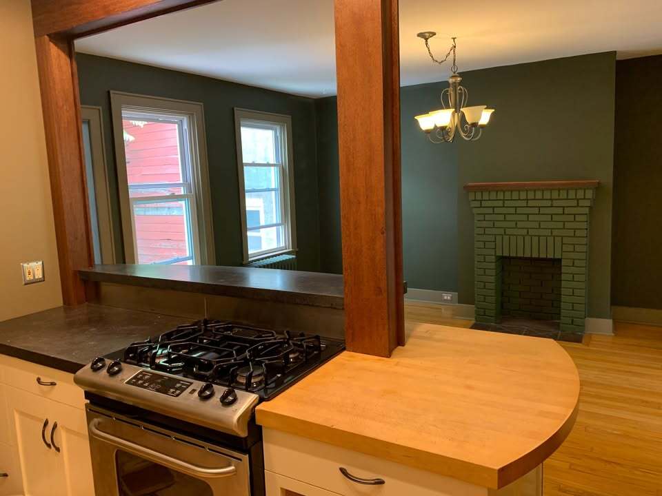 Building Photo - 253 Park Ave