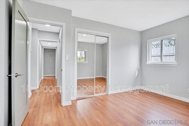 Building Photo - 350 Orange Ave