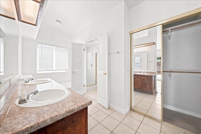 Building Photo - 8408 Silver Run Way