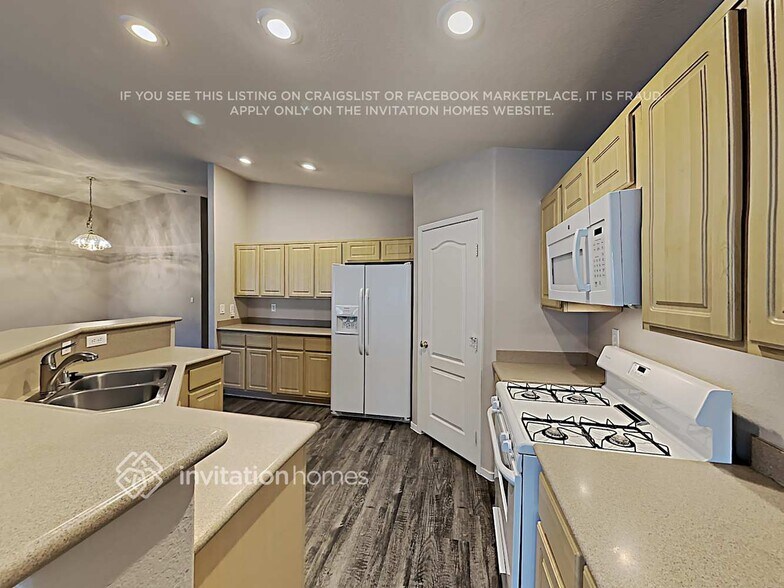 Building Photo - 3804 W Ricebird Way