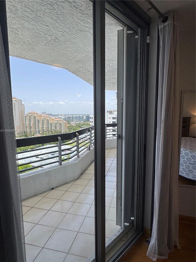 Building Photo - 3400 NE 192 St