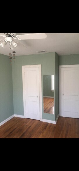 2nd br - 2743 Riverside Ave