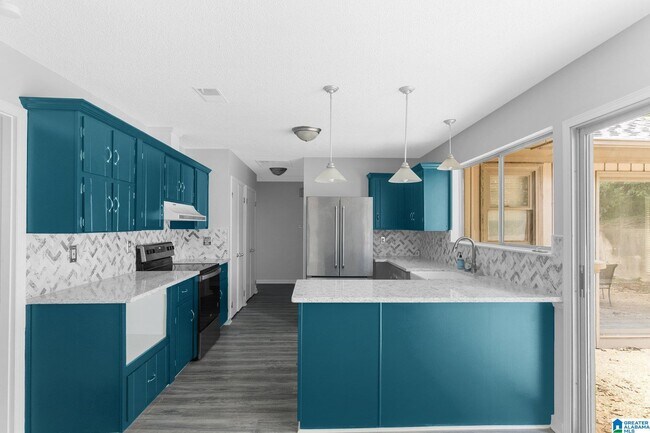 Building Photo - 3222 Tyrol Ln