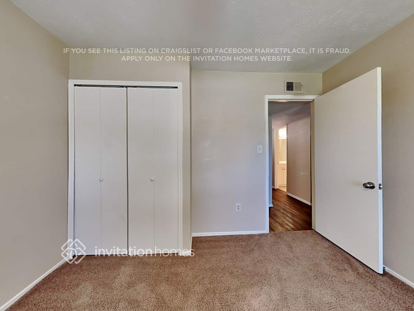 Building Photo - 2626 Hampshire Dr