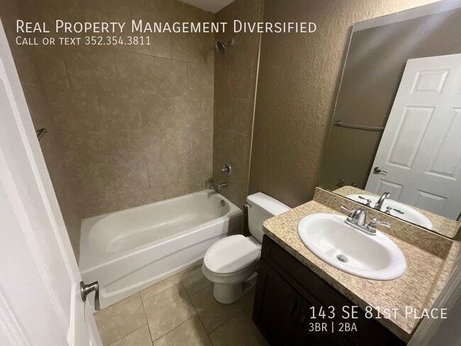 Building Photo - 143 SE 81st Pl