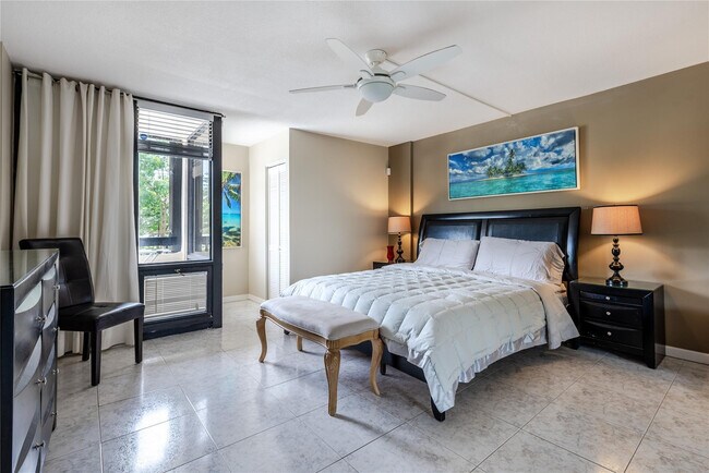 Building Photo - 1401 S Federal Hwy